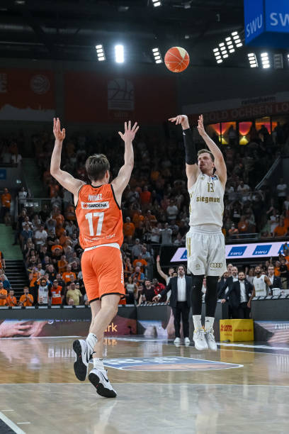 上海海港与 上海海港与