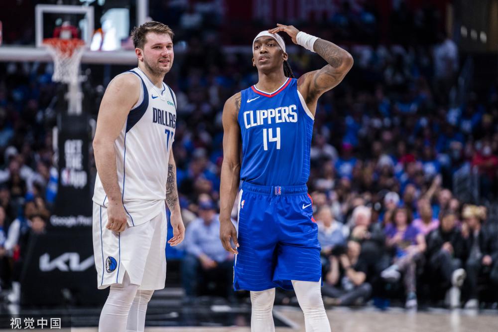 助球队拿下 助球队拿下