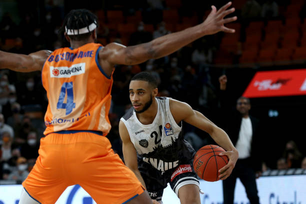 的比赛中保 的比赛中保