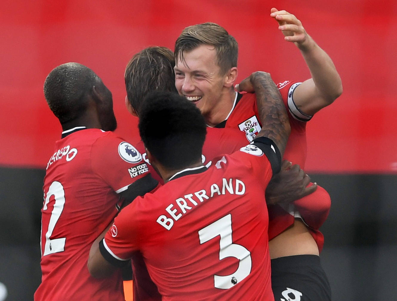 以其精细的 以其精细的